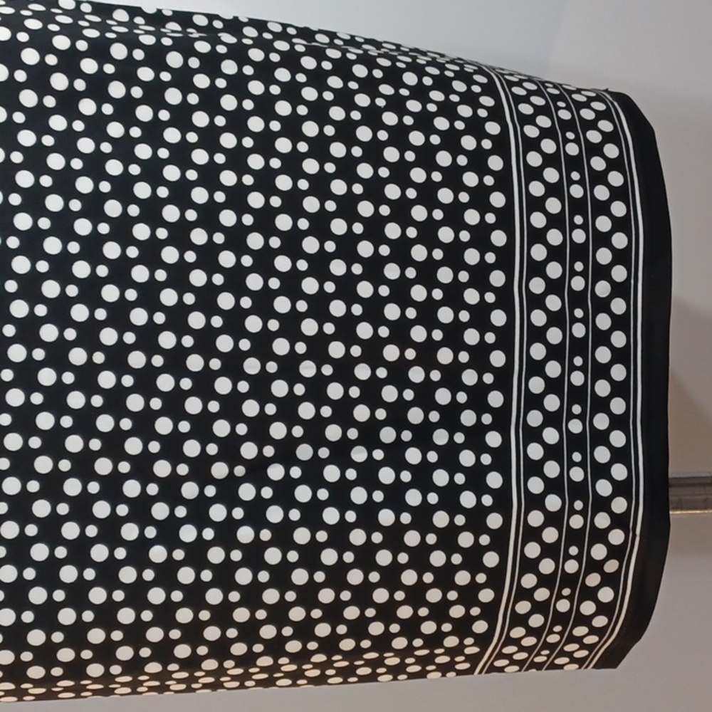 NWT Medium black & white dress, light weight. Special Occasion. Classy. Dressy. - Picture 6 of 16